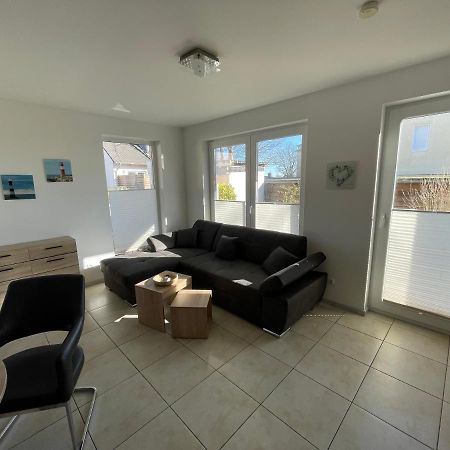 Villa Sara Wohnung Buskam Mit Terrasse Goehren  Luaran gambar