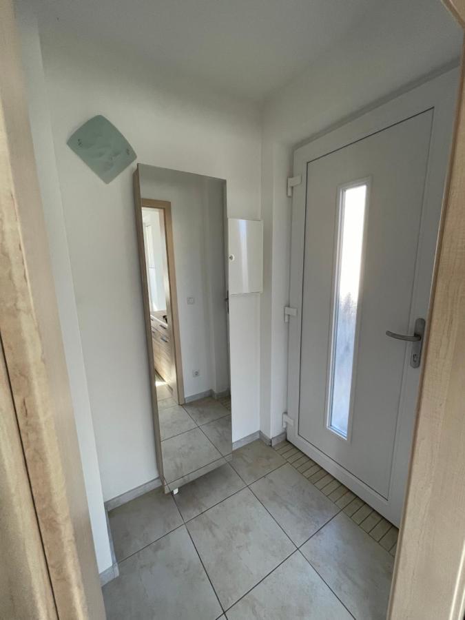 Villa Sara Wohnung Buskam Mit Terrasse Goehren  Luaran gambar